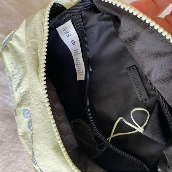 Lululemon x Madhappy Clean Lines Belt Bag - Picture 5 of 7